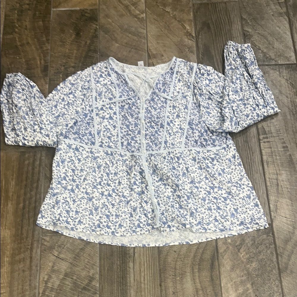 Old Navy Blue Floral Peasant top Blouse
